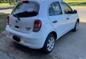 Autos - Nissan March 2015 Nafta 112000Km - En Venta
