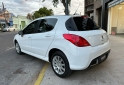 Autos - Peugeot 308 2013 Nafta 100000Km - En Venta
