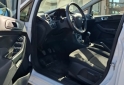 Autos - Ford Fiesta Kinetic 2016 Nafta 73000Km - En Venta