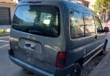 Utilitarios - Peugeot Partner 2007 Diesel 290000Km - En Venta