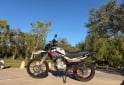 Motos - Motomel Skua silver 2023 Nafta 9500Km - En Venta