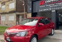 Autos - Toyota Etios 2015 GNC 150000Km - En Venta