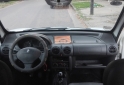 Utilitarios - Renault Kangoo 2016 Nafta 188000Km - En Venta