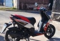 Motos - Aprilia SR 160 2024 Nafta 3800Km - En Venta