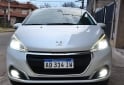 Autos - Peugeot 208 Feline 2018 Nafta 60000Km - En Venta