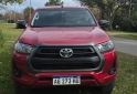 Camionetas - Toyota Hilux SR 2023 Diesel 65000Km - En Venta
