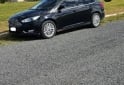 Autos - Ford Focus 4p 2.0  TITANIUNM 2017 Nafta 135000Km - En Venta