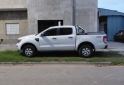 Camionetas - Ford Ranger xls 2015 Diesel 245000Km - En Venta
