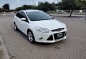 Autos - Ford Focus SE plus 2015 Nafta 130000Km - En Venta