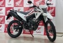 Motos - Honda TORNADO XR 300 L 2025 Nafta 3500Km - En Venta
