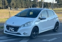 Autos - Peugeot 208 feline 2013 Nafta 112000Km - En Venta