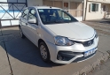 Autos - Toyota Etios 2023 Nafta 27000Km - En Venta