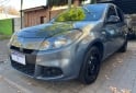Autos - Renault Sandero authentic 2014 Nafta 140000Km - En Venta