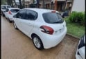 Autos - Peugeot 208 2018 Nafta 124000Km - En Venta