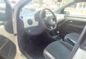 Autos - Volkswagen Up Cross 2017 Nafta 120000Km - En Venta
