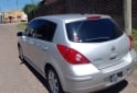 Autos - Nissan Tiida tekna impecable 2010 Nafta 166000Km - En Venta
