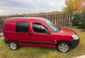 Utilitarios - Peugeot Partner 2013 Diesel 218000Km - En Venta