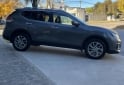 Camionetas - Nissan X-TRAIL EXCLUSIVE CVT 2018 Nafta 100000Km - En Venta