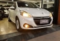 Autos - Peugeot 208 2018 Nafta 70000Km - En Venta