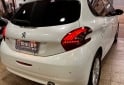 Autos - Peugeot 208 2018 Nafta 70000Km - En Venta