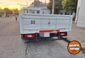 Camiones y Grúas - Camion ford transit chasis con carrocería 2021 impecable full - En Venta