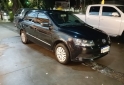 Autos - Volkswagen VOYAGE 2017 Nafta 120000Km - En Venta