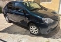Autos - Toyota Etios XS 2015 Nafta 83000Km - En Venta