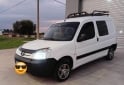 Utilitarios - Peugeot Partner 2017 Nafta 99400Km - En Venta