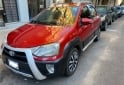 Autos - Toyota Etios Cross 2014 Nafta 138400Km - En Venta