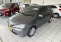 Autos - Toyota Etios XLS 2016 Nafta 124000Km - En Venta