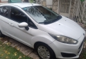Autos - Ford Fiesta kinetic 2016 GNC 211000Km - En Venta