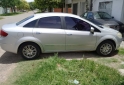 Autos - Fiat Linea 2009 GNC 240000Km - En Venta