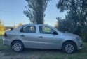 Autos - Volkswagen Voyage 2014 Nafta 250000Km - En Venta