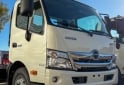 Camiones y Grúas - Hino 816 serie 300 - En Venta