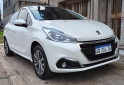 Autos - Peugeot 208 Feline 2018 Nafta 60000Km - En Venta