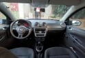 Autos - Volkswagen Voyage 2015 GNC 125000Km - En Venta