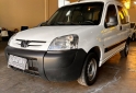 Utilitarios - Peugeot Partner 2021 Diesel 125000Km - En Venta