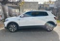 Autos - Volkswagen Highline 2025 Nafta 8200Km - En Venta