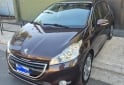 Autos - Peugeot 208 felline 2014 Nafta 81000Km - En Venta