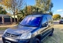 Utilitarios - Peugeot Partner patagonica 1.4 2010 GNC 230000Km - En Venta