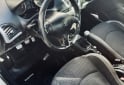 Autos - Peugeot 207 xt compact 2010 Nafta 173000Km - En Venta