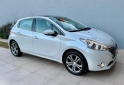 Autos - Peugeot 208 2014 Nafta 100000Km - En Venta