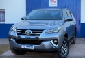 Camionetas - Toyota Hilux Sw4 Srx 4x4 7as 2.8 2019 Diesel 125000Km - En Venta