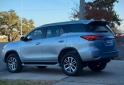 Camionetas - Toyota Hilux Sw4 Srx 4x4 7as 2.8 2019 Diesel 125000Km - En Venta