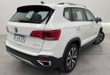 Autos - Volkswagen Taos Highline 2022 Nafta 40000Km - En Venta