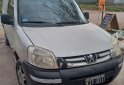 Utilitarios - Peugeot Parthner 1.6 HDI 2011 Diesel 270142Km - En Venta