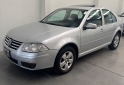 Autos - Volkswagen Bora 2.0 2009 Nafta 203000Km - En Venta