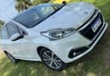 Autos - Peugeot 208 2017 Nafta 96000Km - En Venta