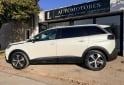 Camionetas - Peugeot 5008 Allure plus 7 Asient 2017 Nafta 180000Km - En Venta