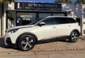 Camionetas - Peugeot 5008 Allure plus 7 Asient 2017 Nafta 180000Km - En Venta